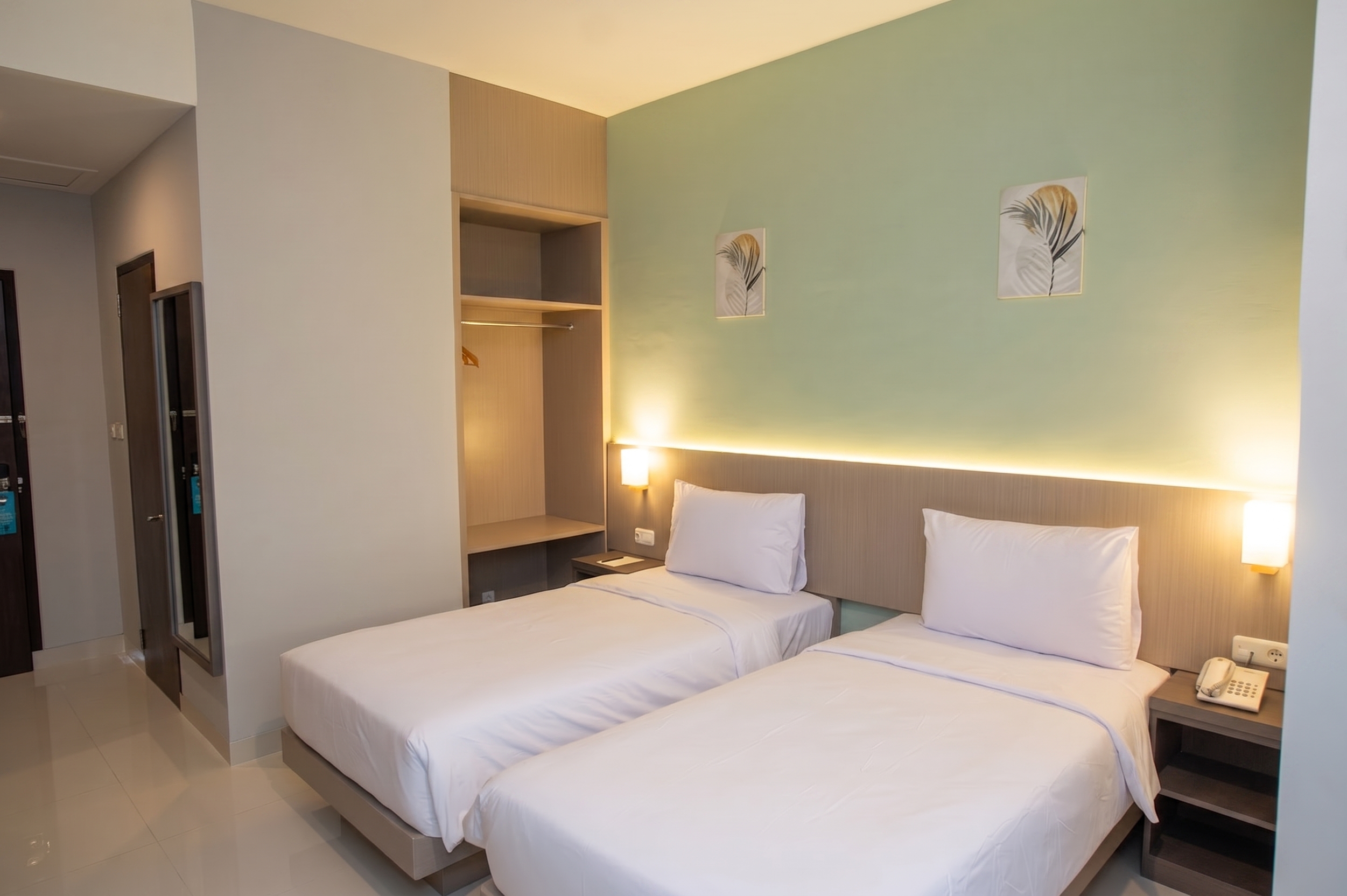Superior Room at Hexton Hotel, Bandar Lampung